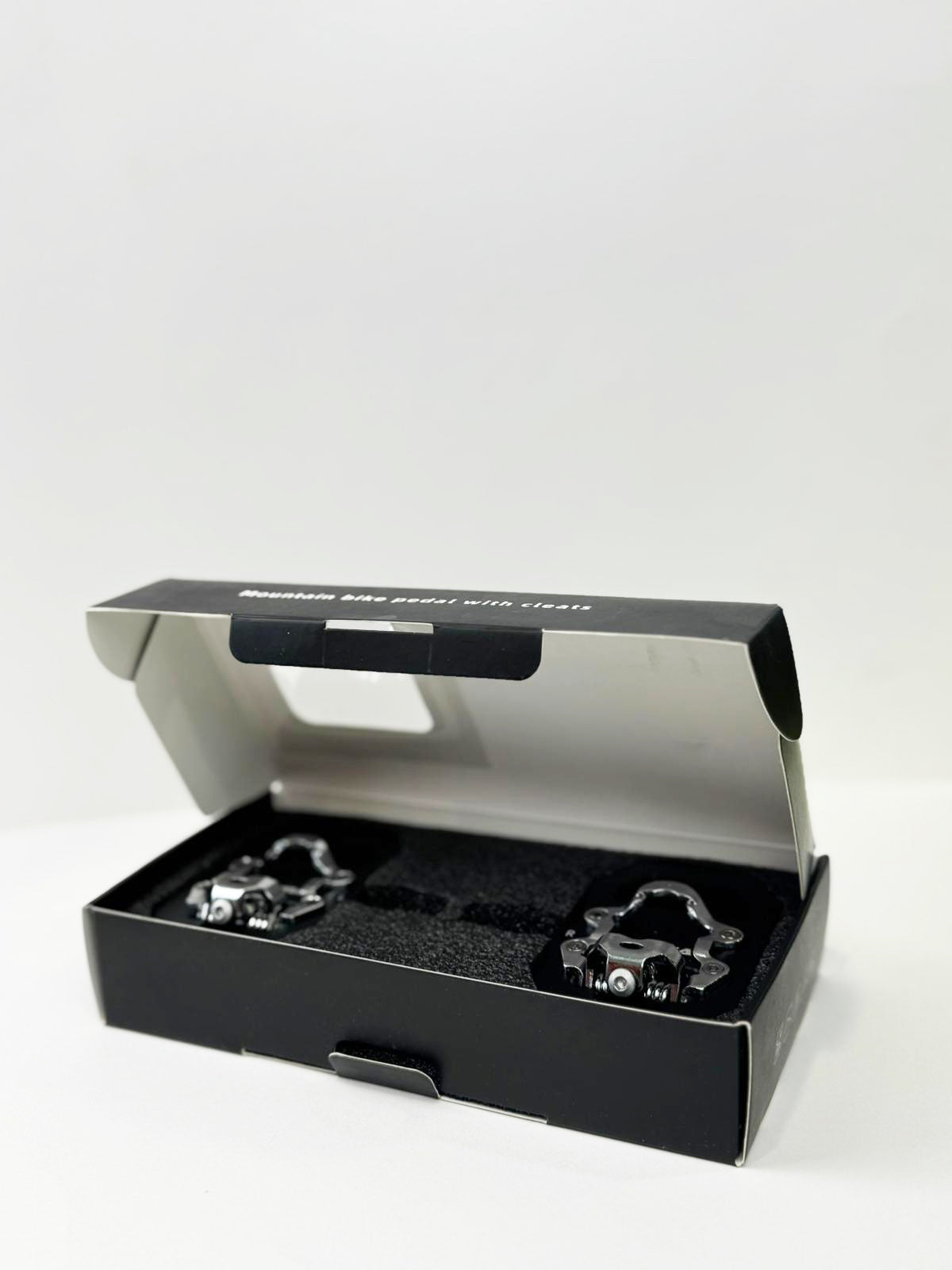 Pedal de alto rendimento Mtb: com propulsor interno: