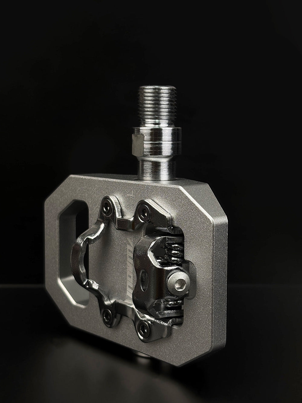 Pedal de alto rendimento MTB